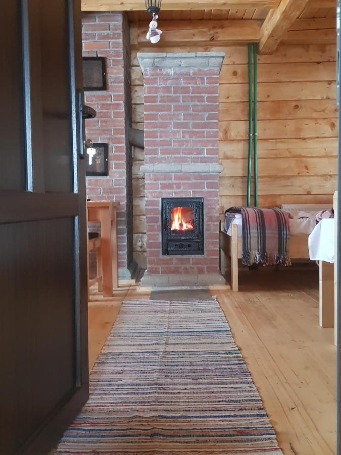 Tulean Cabin Săcel Exteriör bild